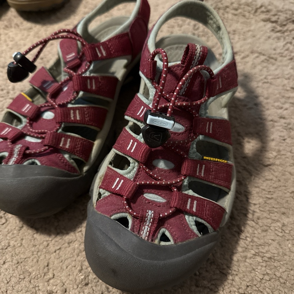 Keen Red and Gray Sport Sandals with Protective Toe Cap